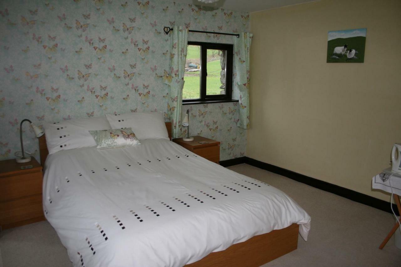 Scar Close Farmhouse Hotel Settle Exterior photo